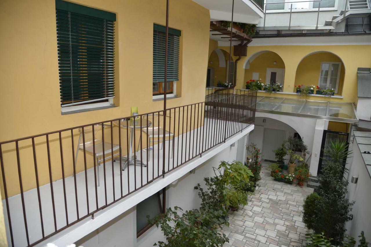 Apartments Alter Platz Клагенфурт Екстериор снимка